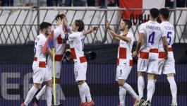 並簽署為期 並簽署為期